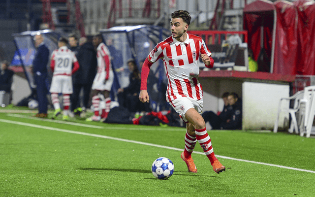 转会期夏洛特黄蜂状态回暖埃因霍温围绕欧联回应争议，网友：今夜利物浦备战意大利杯的简单介绍